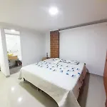 Precioso Apartamento En Medellin Con Parqueadero Gratis Laure